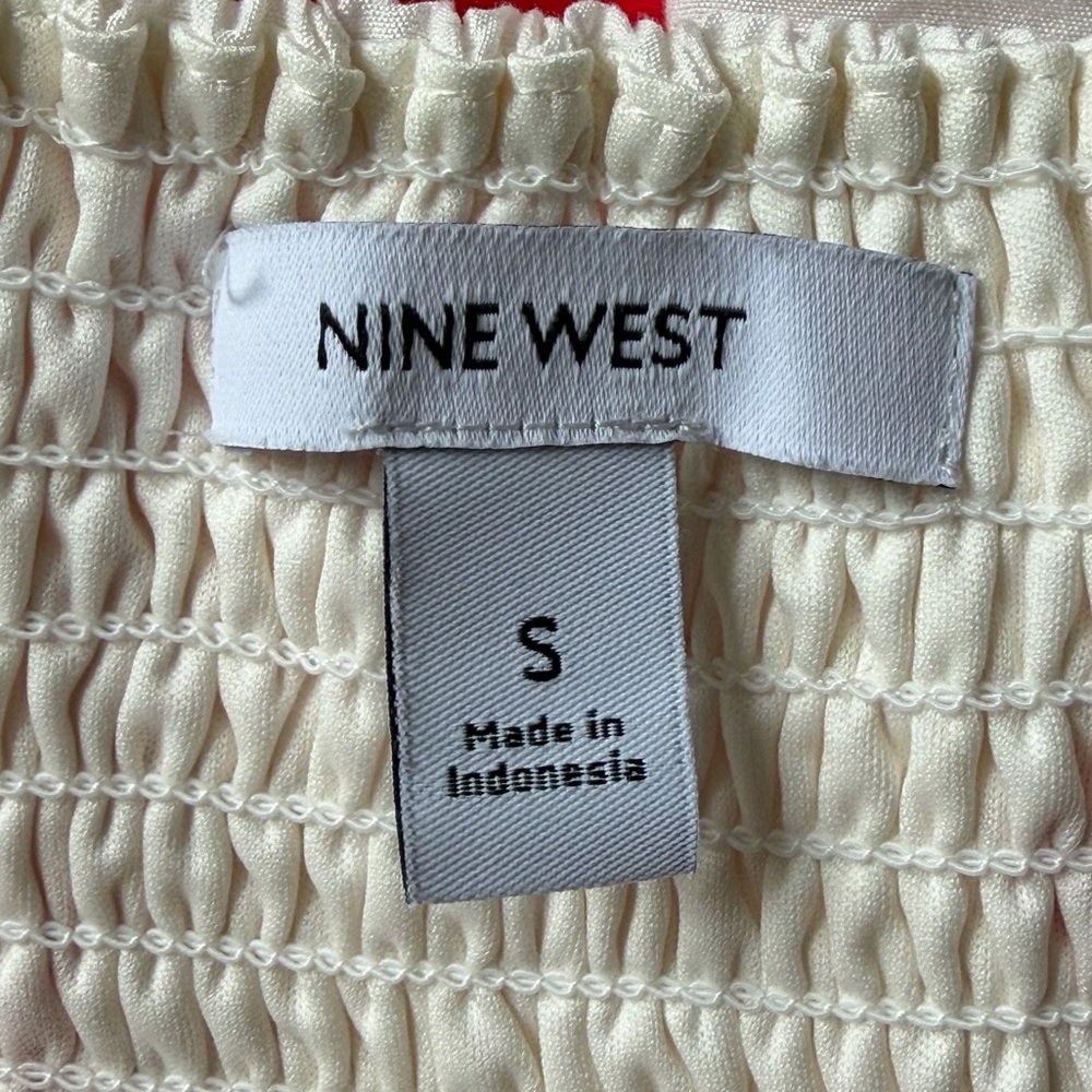 Nine West Cream Maxi Dress with Red Floral Print Size Small Boho Beachy - Picture 6 of 8